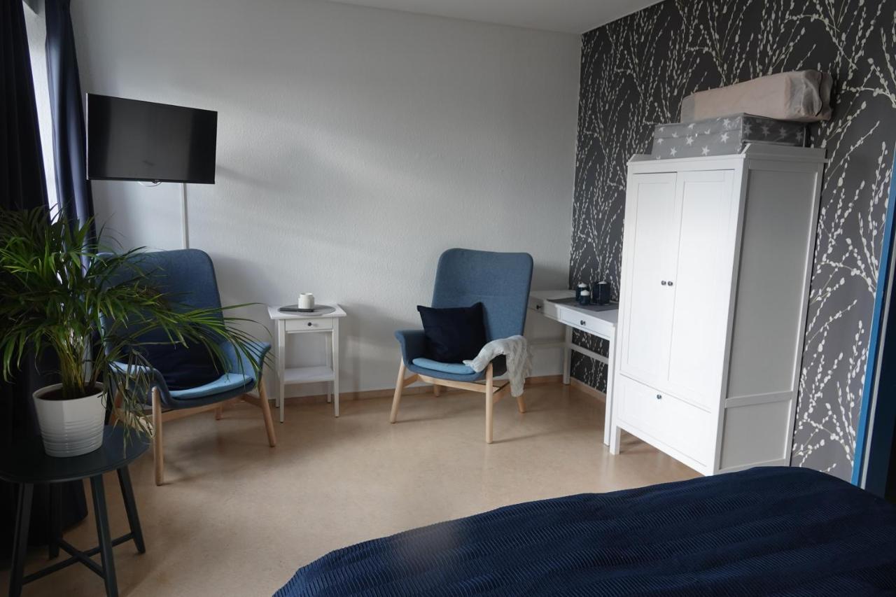 Hotel Hafenstunde à Neubrandenbourg Extérieur photo